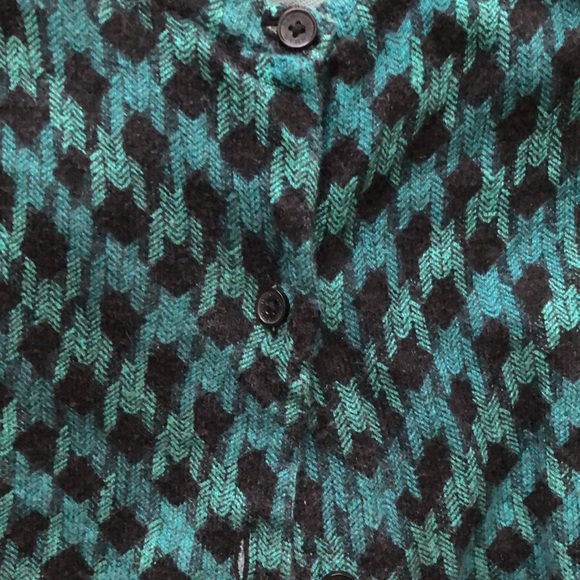 3/4 length Button-Up Patterned Cardigan - Picture 4 of 15